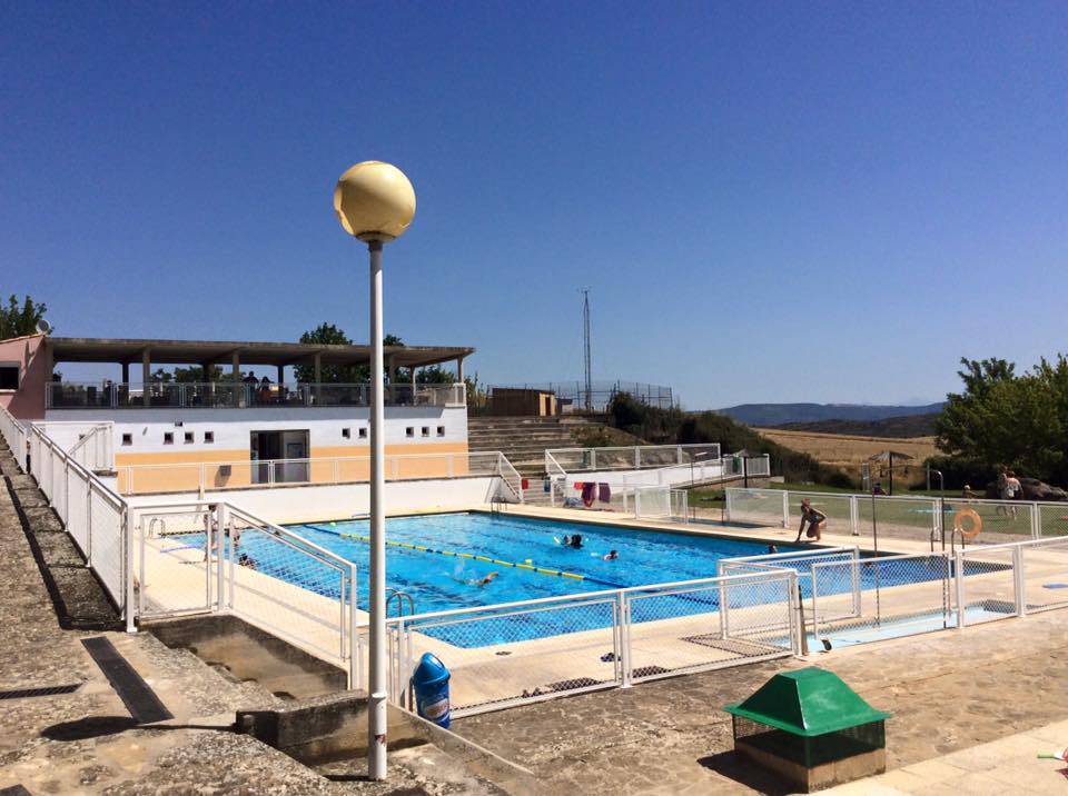 Piscina en Sos del Rey Católico.